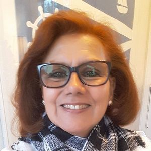 Meet your Posher, Ari